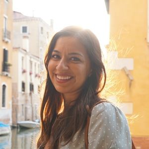 Meet your Posher, Elizabeth